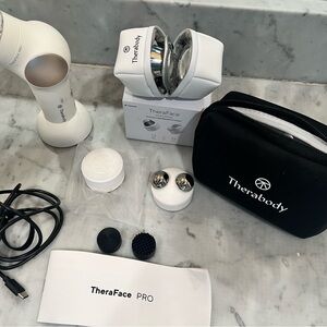 Therabody TheraFace PRO Set in White and Black